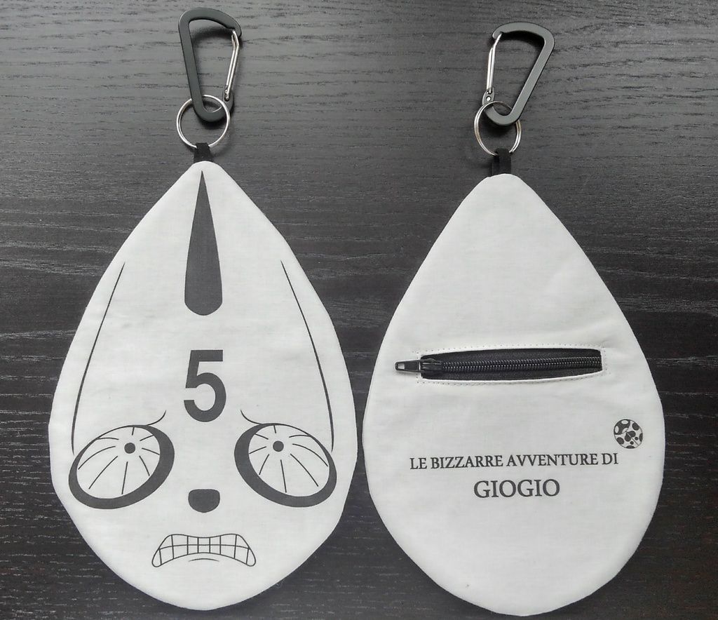 カラビナつきピストルズポーチ