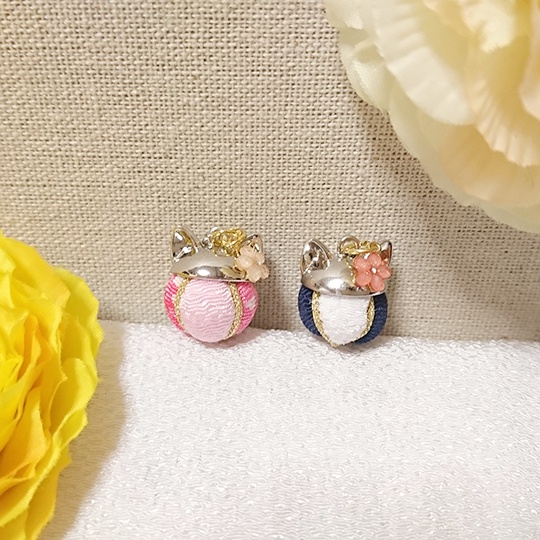 【刀剣乱舞】和風の毬風猫耳ピアス