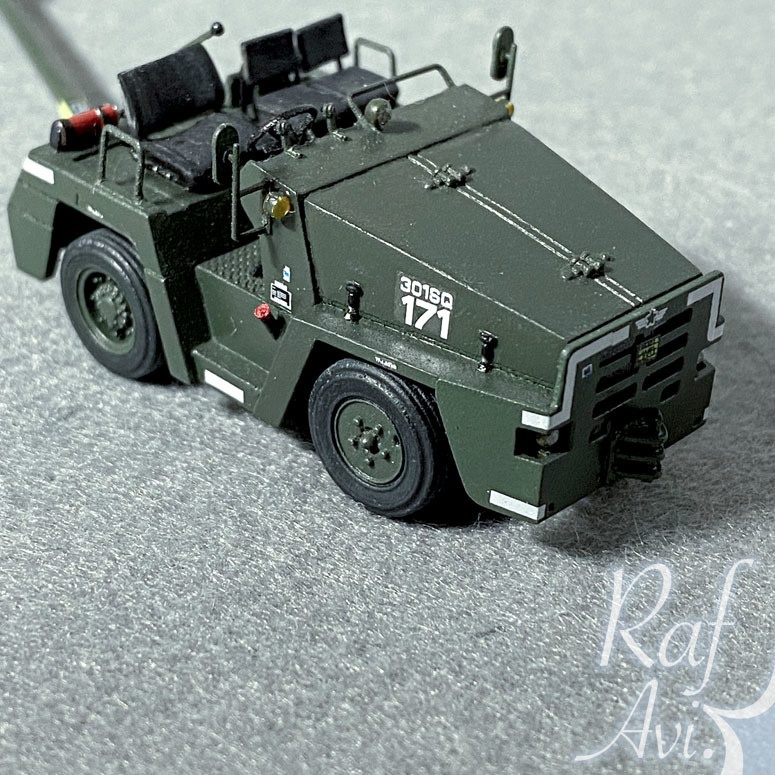 《723》1/72 3tけん引車(F-4EJ改用けん引棒付属)