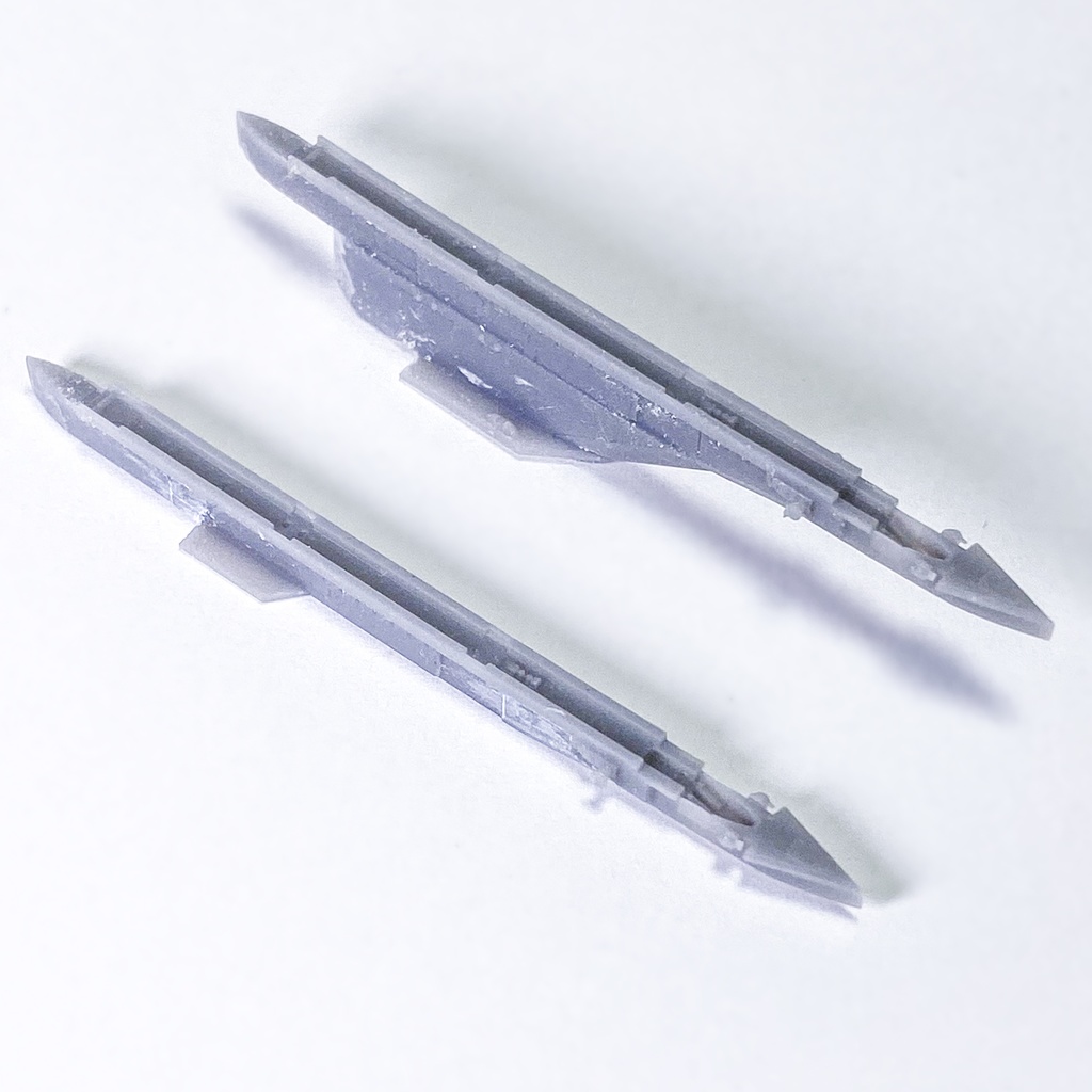 《4837》F-2A/B 翼端ランチャー+外舷パイロン