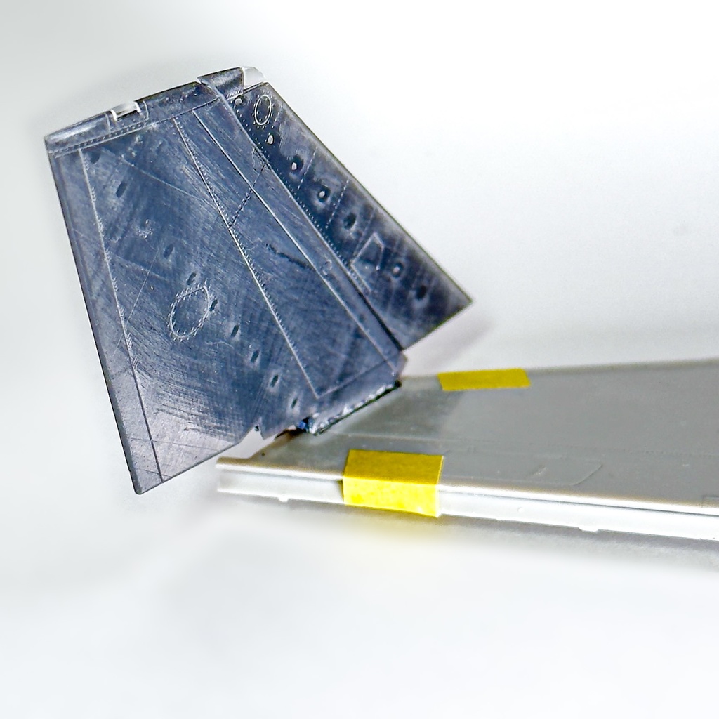 《4860》F-8Eクルセイダー 外翼(折り畳み