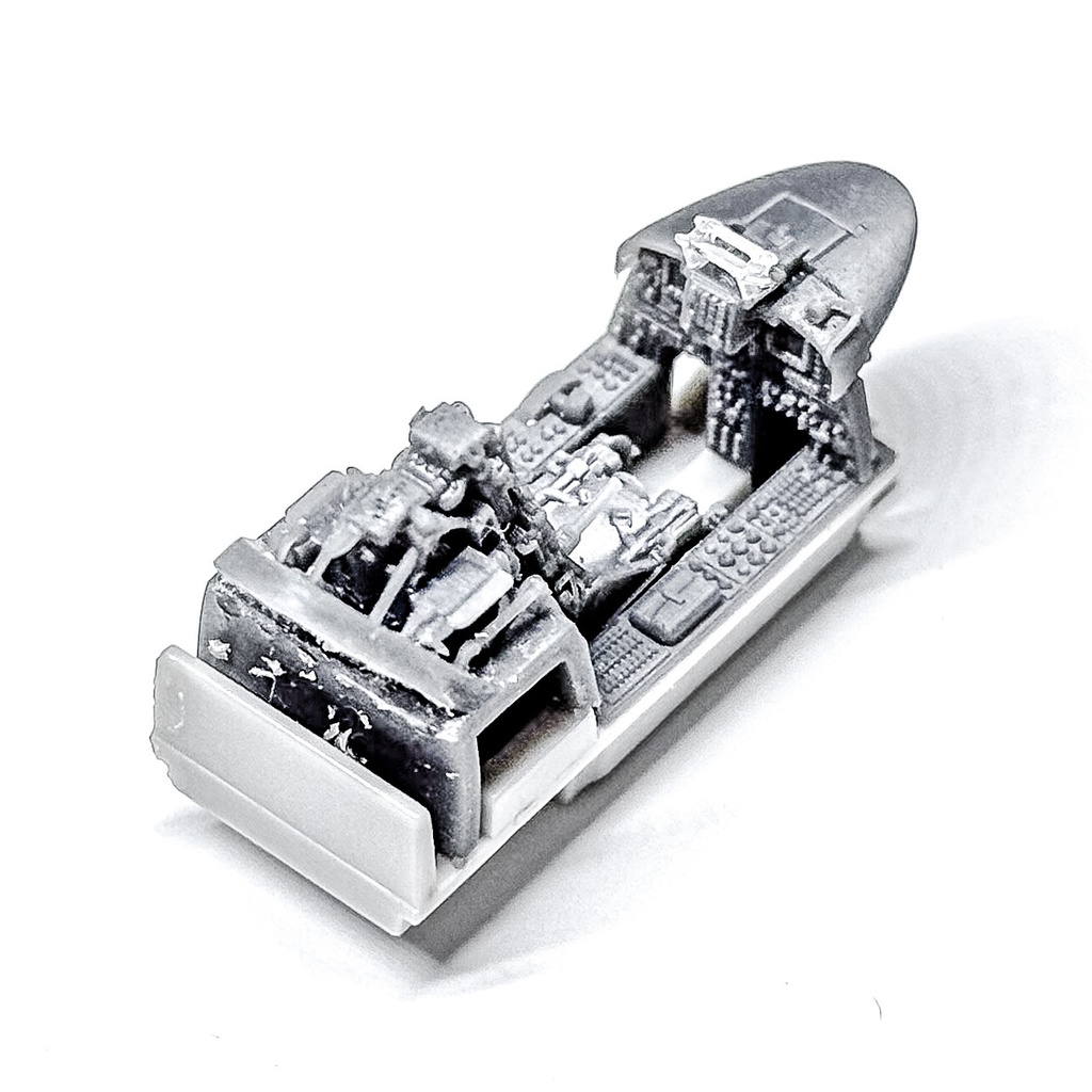 《7237》F-20コクピット(キャノピークローズ)