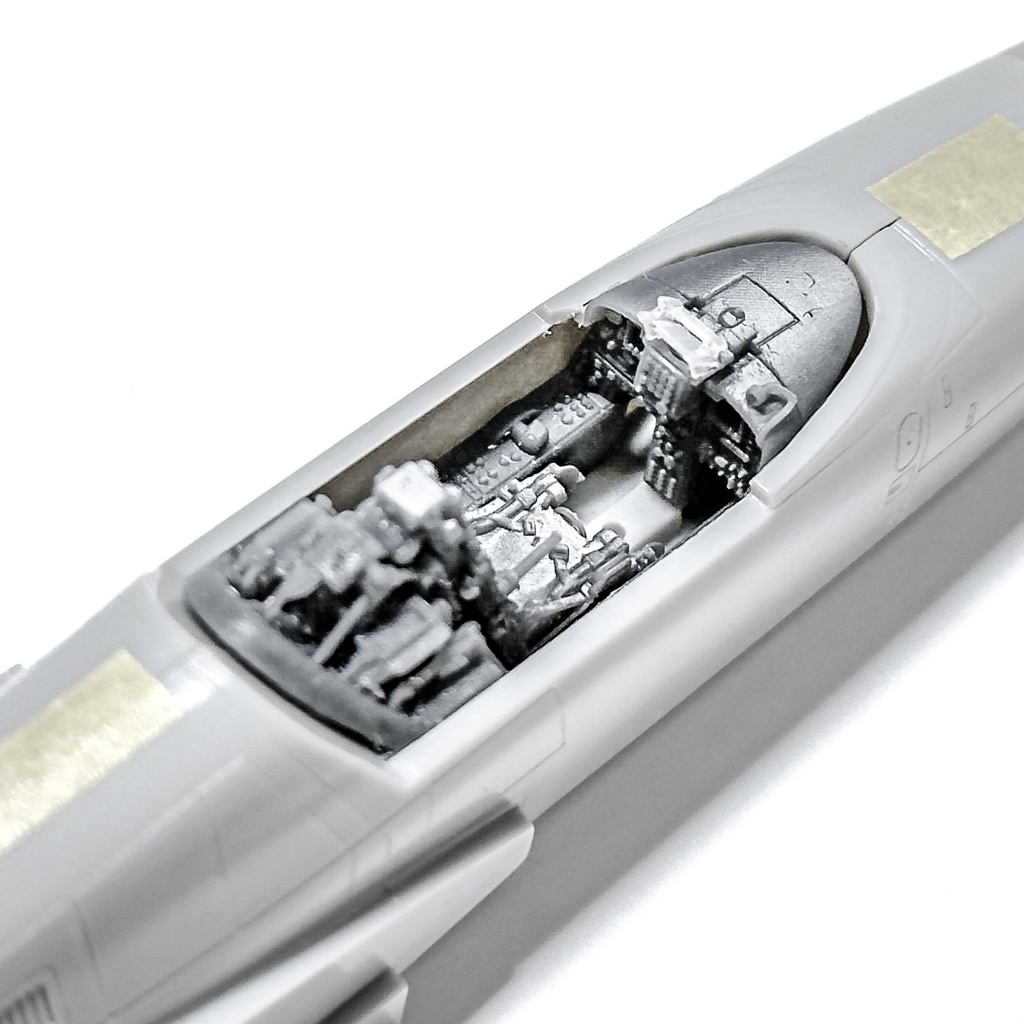 《7237》F-20コクピット(キャノピークローズ)
