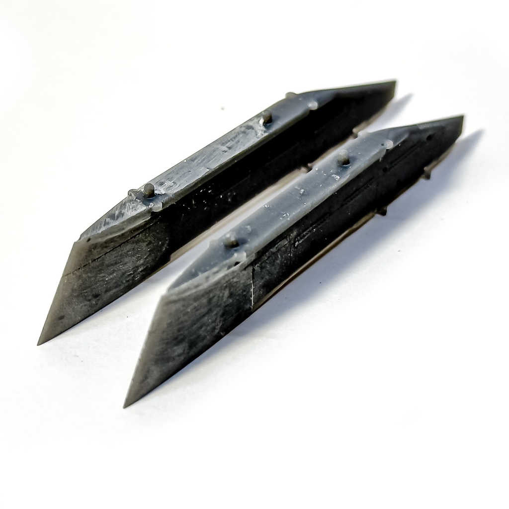 《4865》F-8クルセイダー ウイングパイロン