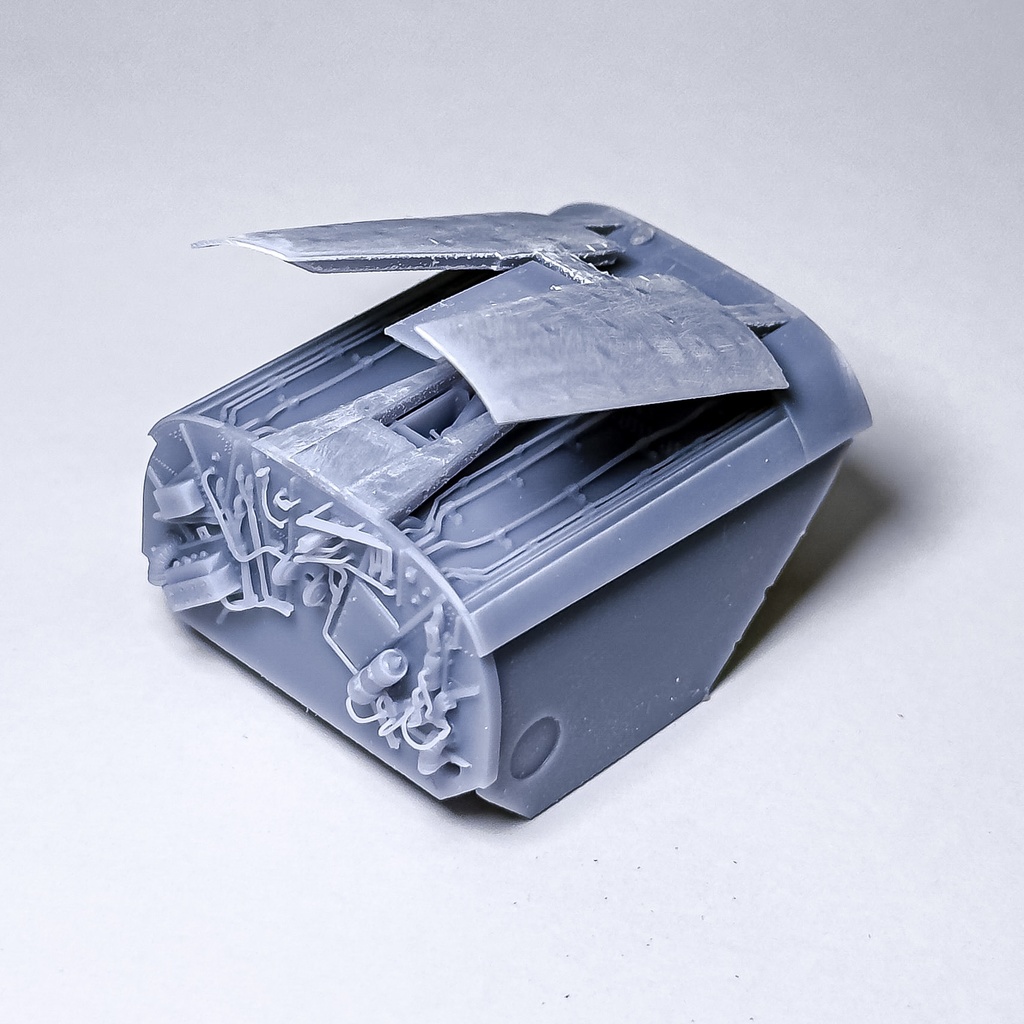 《4868》 F-8E/J スピードブレーキ