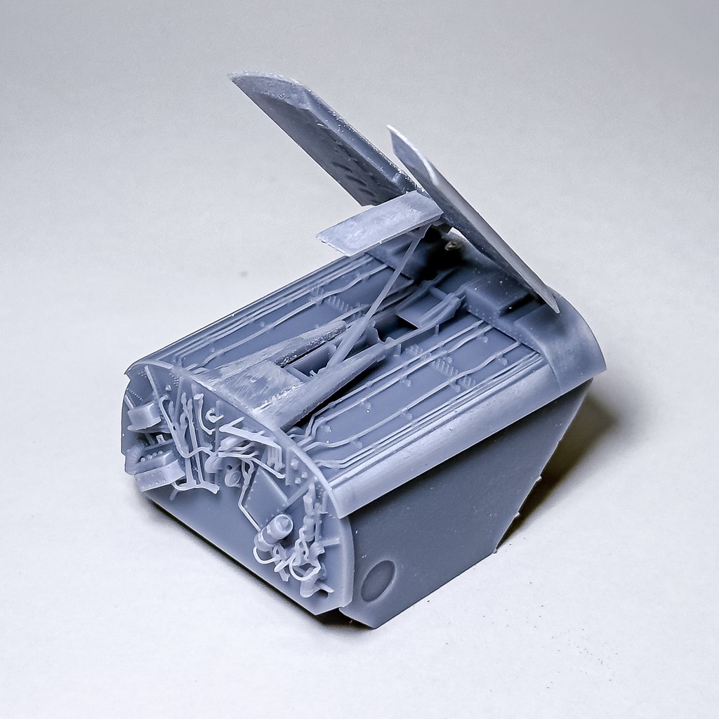 《4868》 F-8E/J スピードブレーキ