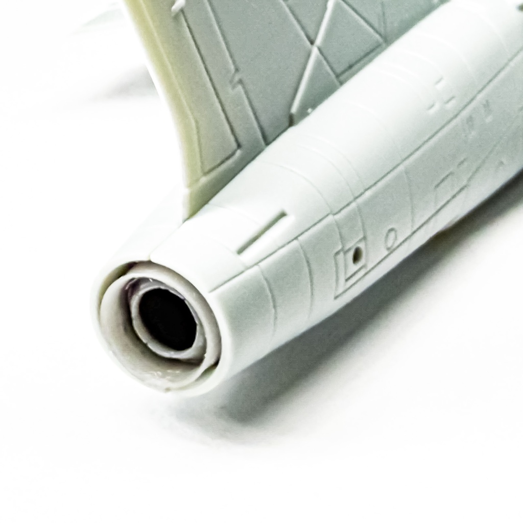 14402 F-8Eコクピット・ノズルセット(F-8E・モデルアート用