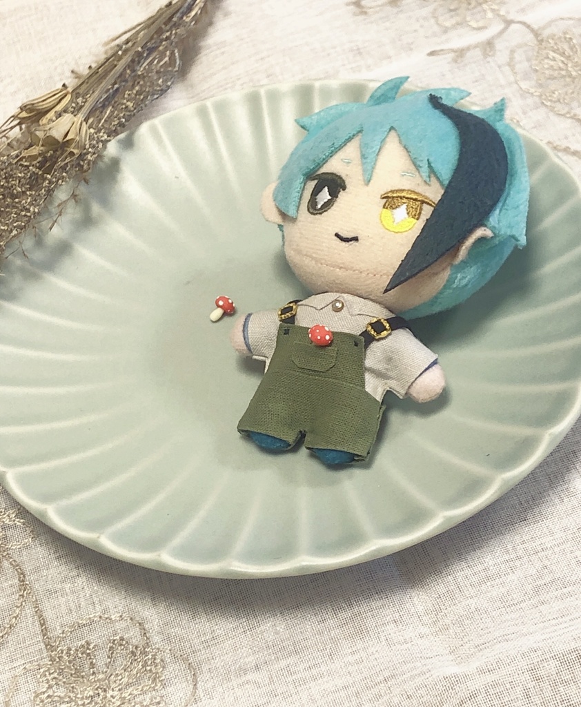 【再販】10cm ぬい服 モスグリーンのポケット付きサロペット(オーバーオール)