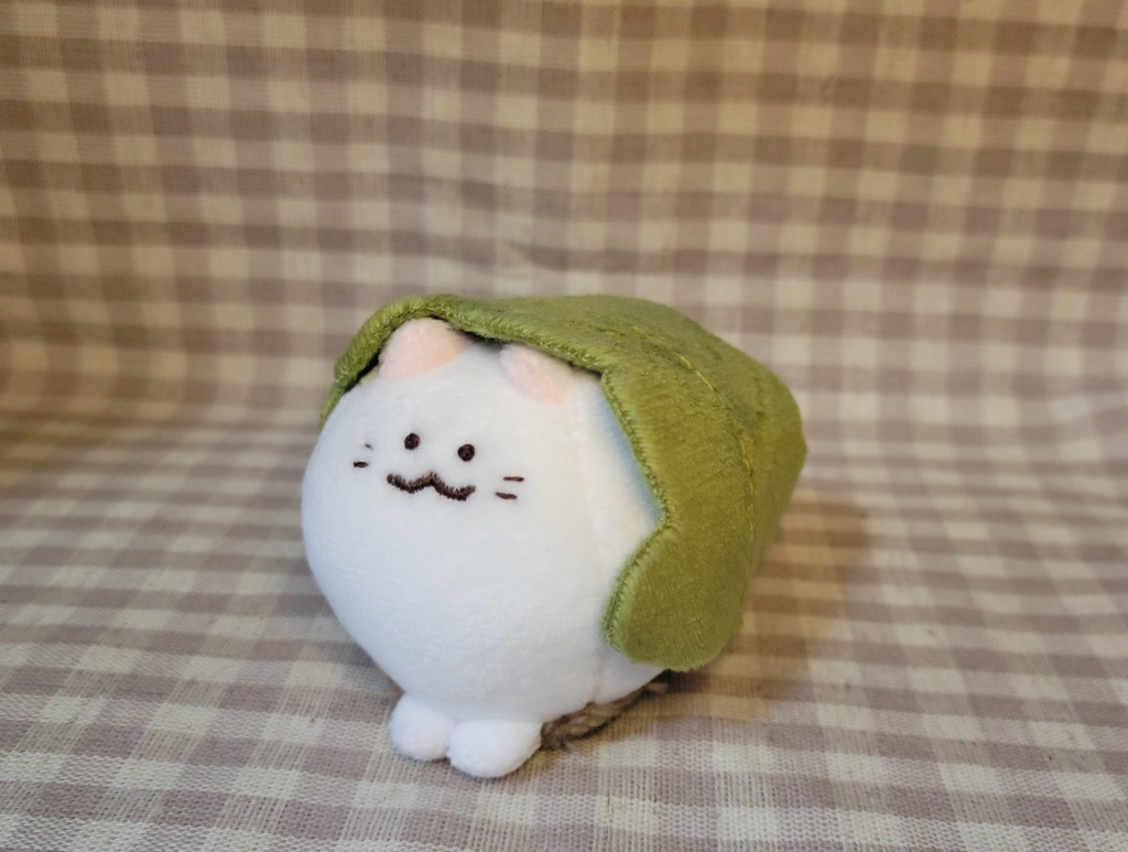 かしわもち(ねこ)のぬいぐるみ