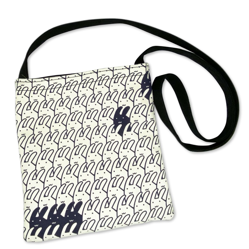 サコッシュ（白色うさぎ）