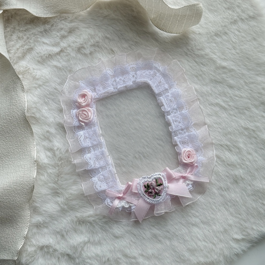 pink rose.⋆𝜗𝜚トレカケース