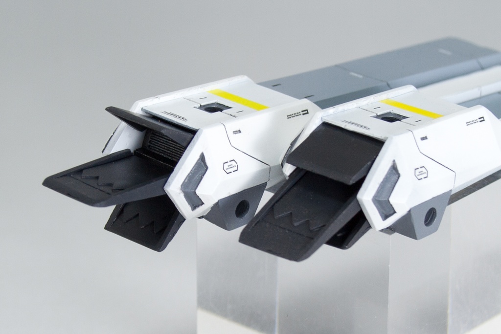 ロングスラスターユニット