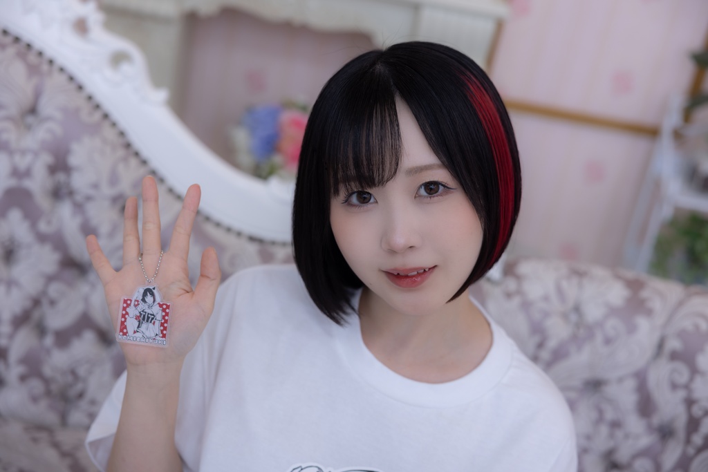 <在庫僅か>Ｔシャツ販売記念オリジナルアクリルキーホルダー