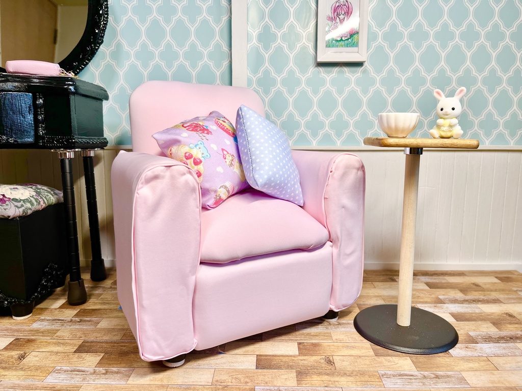 1/3(1/4)スケール ドール専用 一人用ソファ ピンク