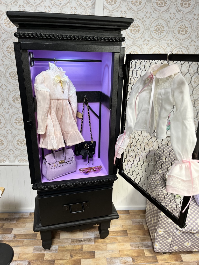 1/3(1/4)スケール ドール用 クローゼット タイプ① ブラック