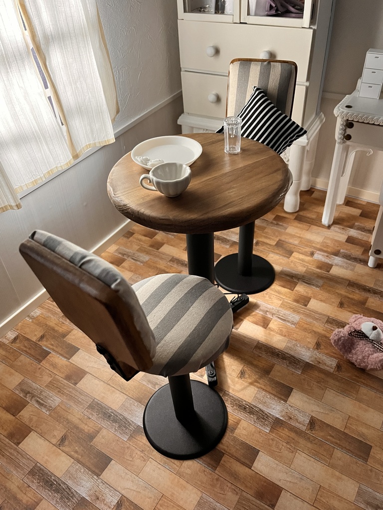 1/3(1/4)スケール ドール用 カフェテーブルセット オーク