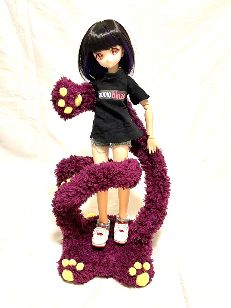 ドールスタンド もふもふマン タイプA パープル