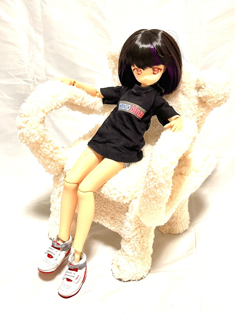 ドールスタンド&チェア もふもふマン変異種二体セット