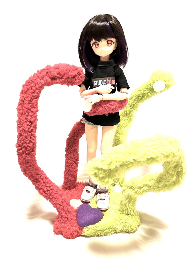 ドールスタンド もふもふマン変異種 マゼンタ×グリーン