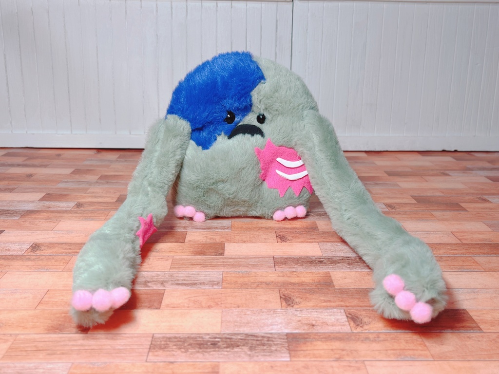 座椅子 もふぞんびマン グリーン×ピンク プロトタイプ