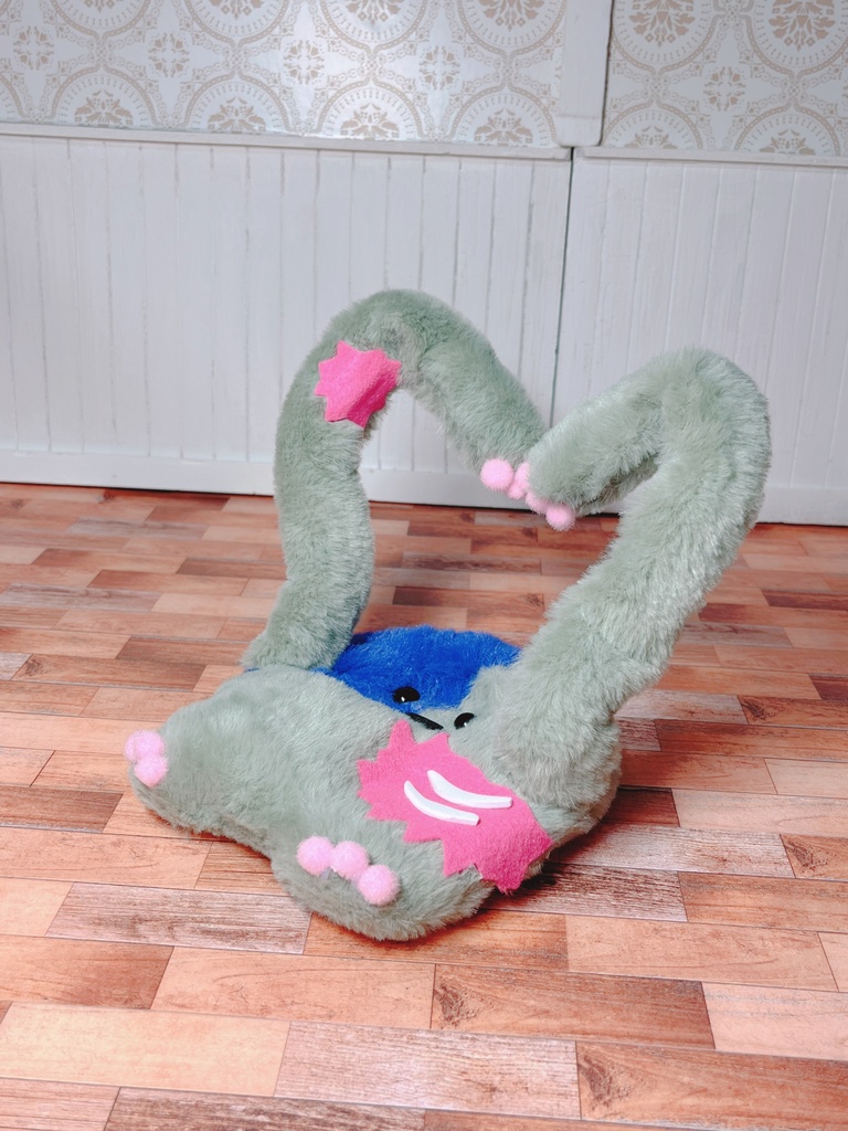 座椅子 もふぞんびマン グリーン×ピンク プロトタイプ