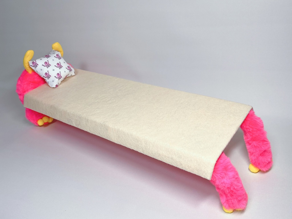 ドールスタンド もふもふマン ピンク×イエロー