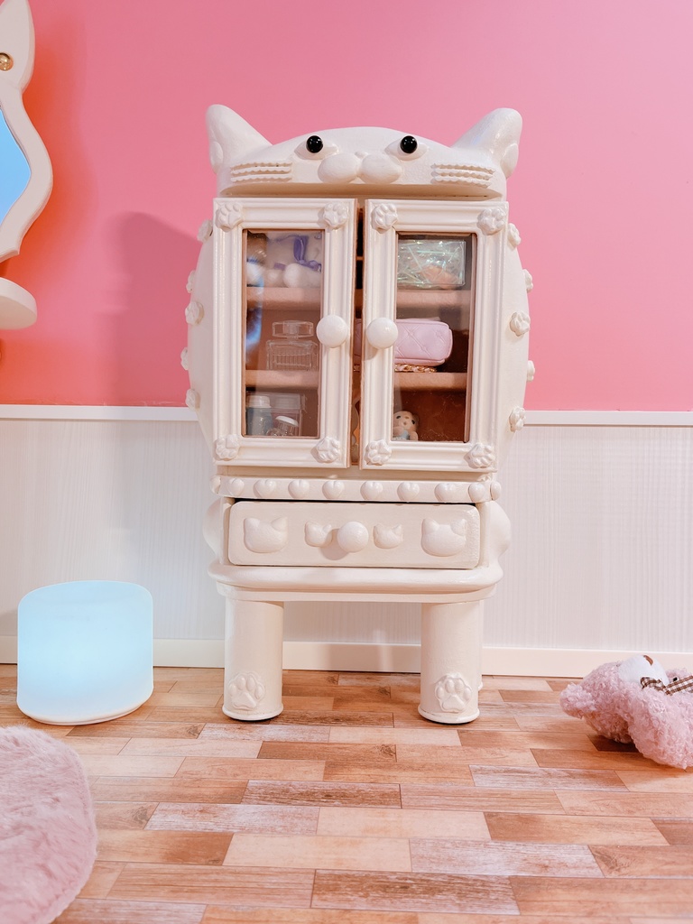 にゃんにゃんミニキャビネット