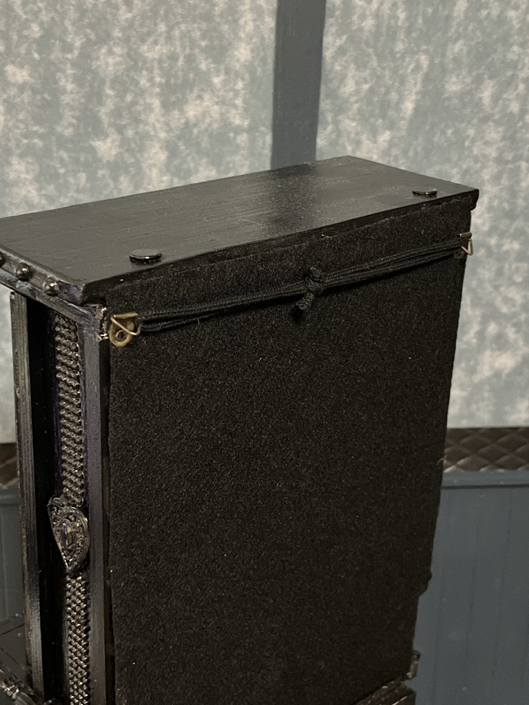 ヴィラン家具 ミニブラックキャビネット