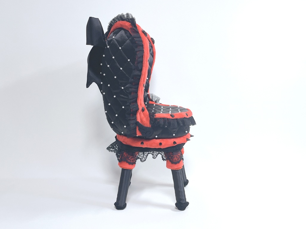 ドールサイズ椅子「Crazy Girl Bomb Chair」ブラック×レッド