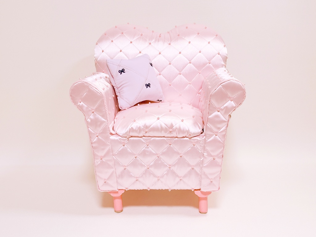 ドールサイズ ワケありサテンパールキルトシングルソファ ピンク
