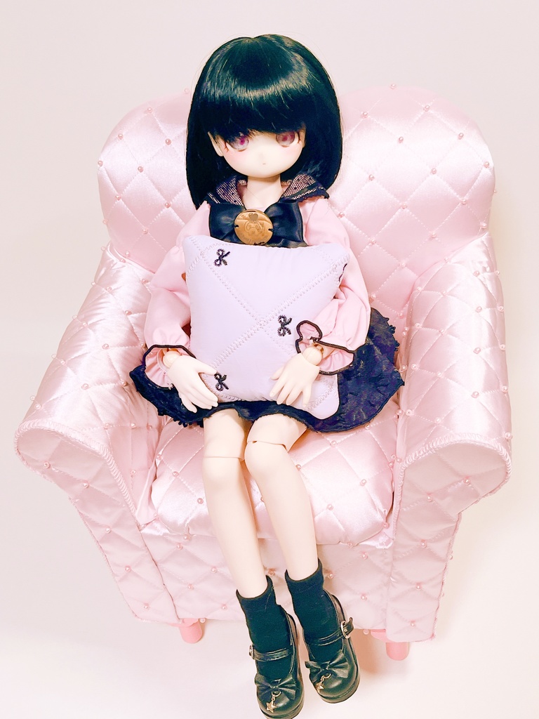 ドールサイズ ワケありサテンパールキルトシングルソファ ピンク