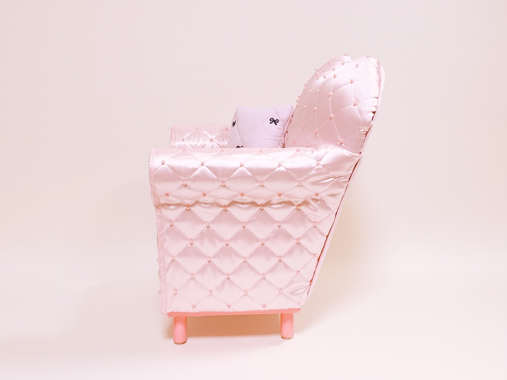 ドールサイズ ワケありサテンパールキルトシングルソファ ピンク