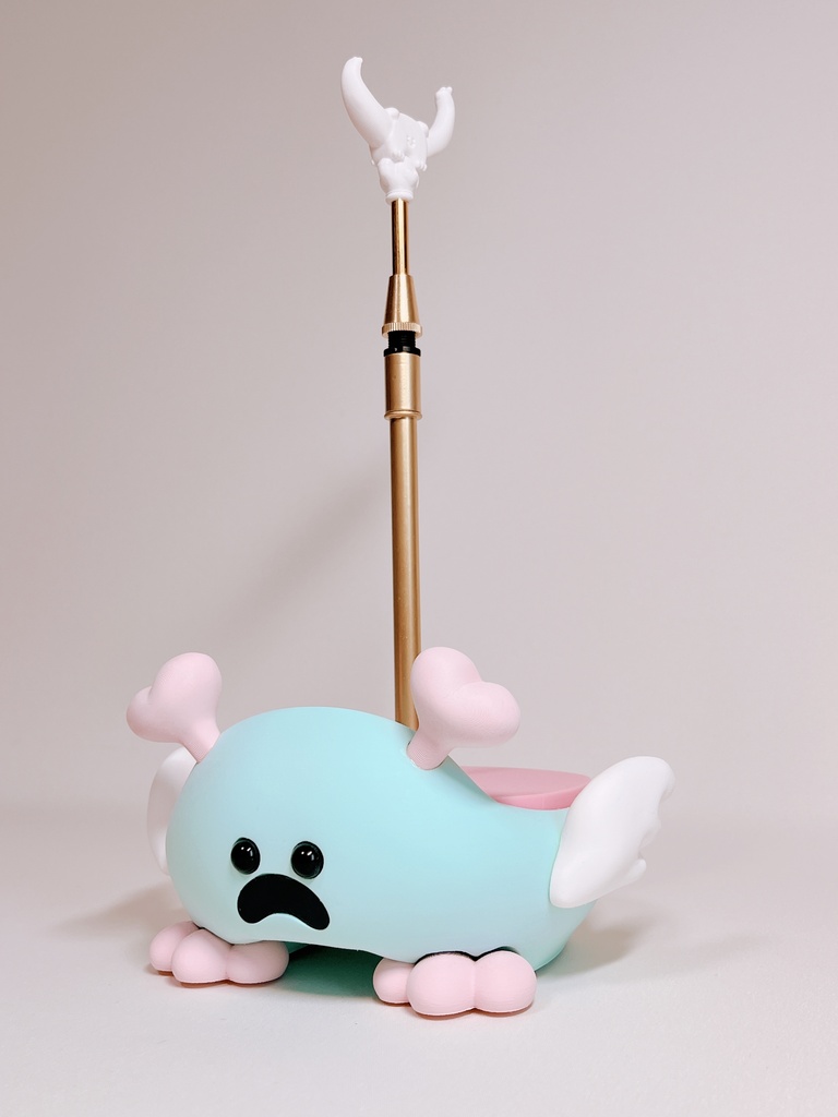簡易ドールスタンド 「もふもふじゃないマン」 Bタイプ カラー:ブルー×ピンク