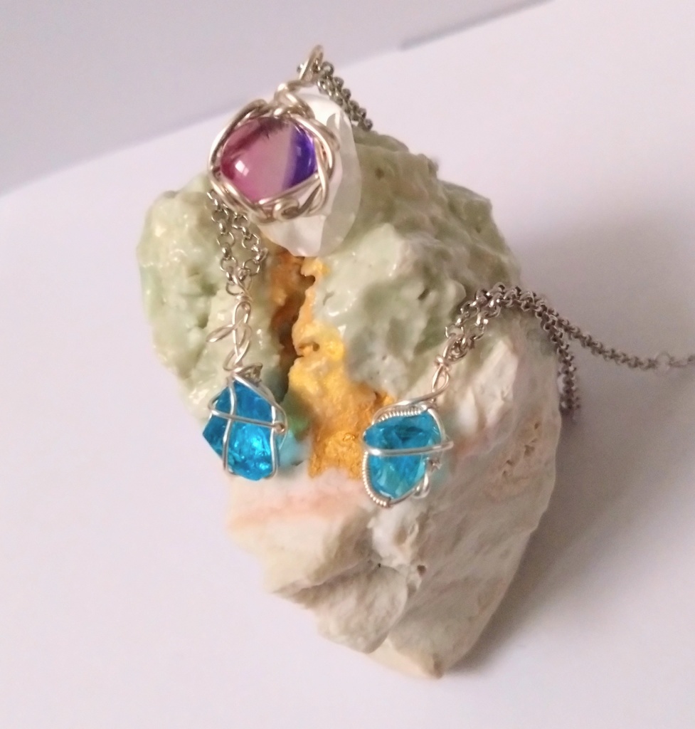 深海の魔女ネックレス①、硝子の欠片シリーズネックレス②〜⑥