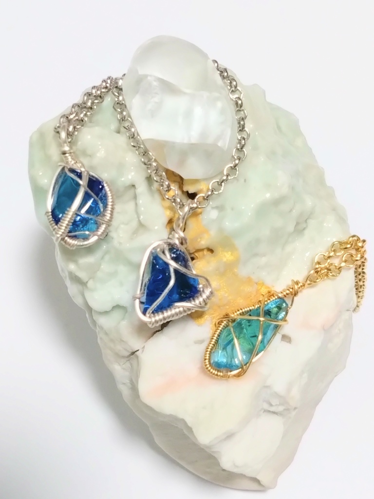 深海の魔女ネックレス①、硝子の欠片シリーズネックレス②〜⑥