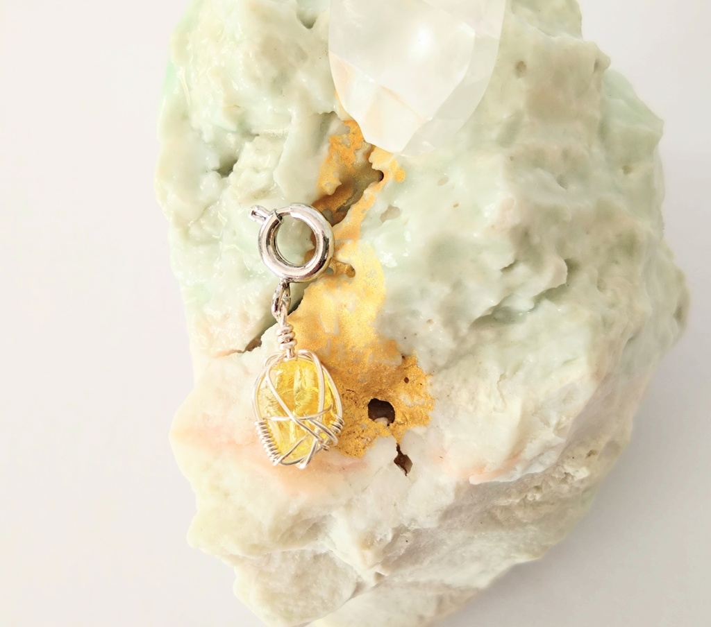 硝子の欠片シリーズ⑥　イヤリング