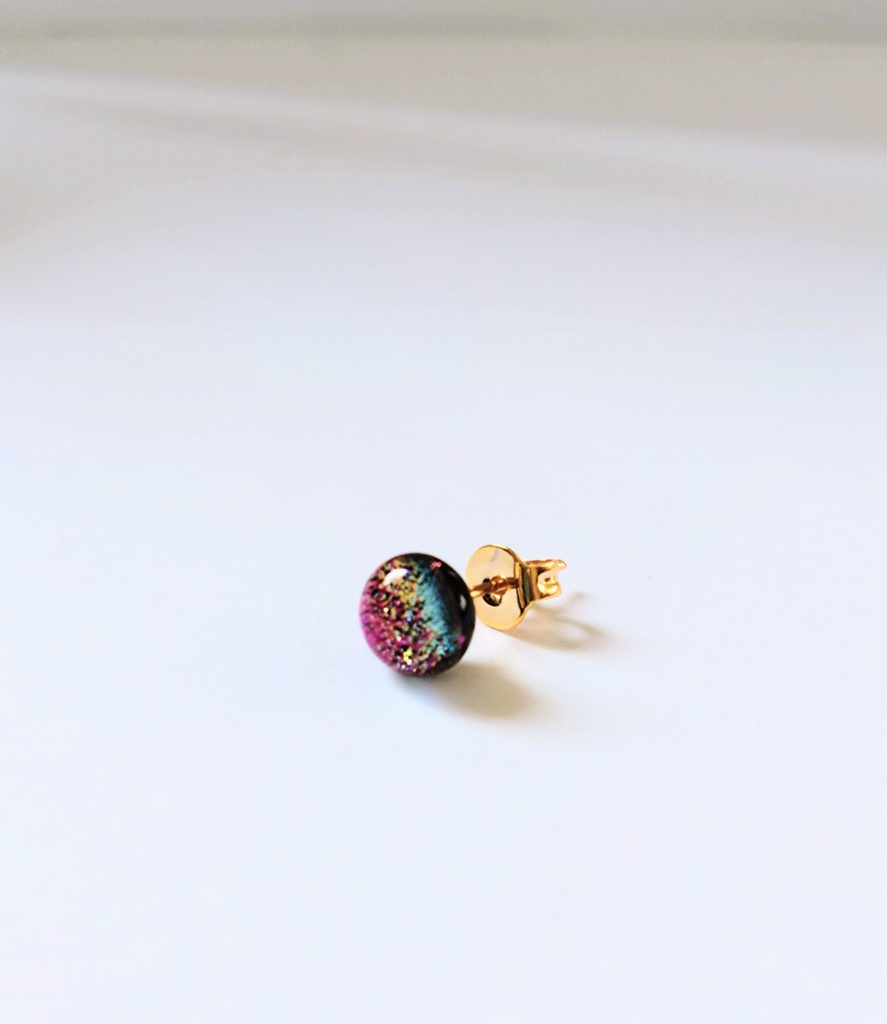 鱗ピアス 2