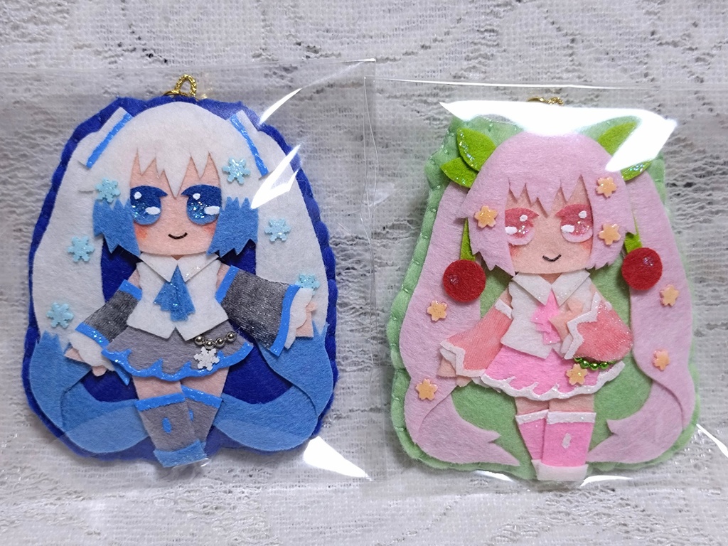 ミクさんのストラップセット