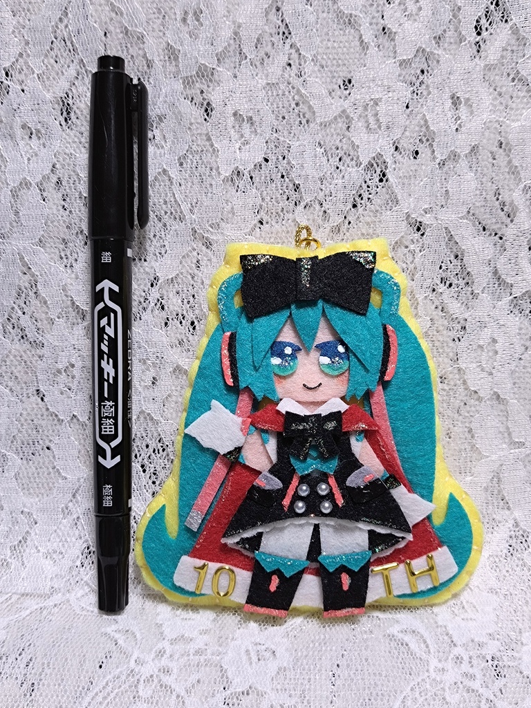 マジミラミクさんのストラップ