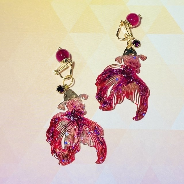 【Carassius auratus】金魚のイヤリング（※ピアスにも変更可能）