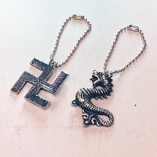 ぬいぐるみ用アクセサリーセット〜卍・龍〜（ペンダント）