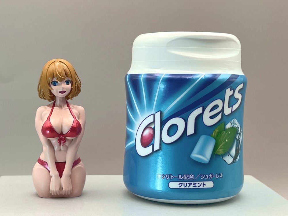 1/12スケール「楠神リサ」001(塗り分け簡単組み立てフィギュア)