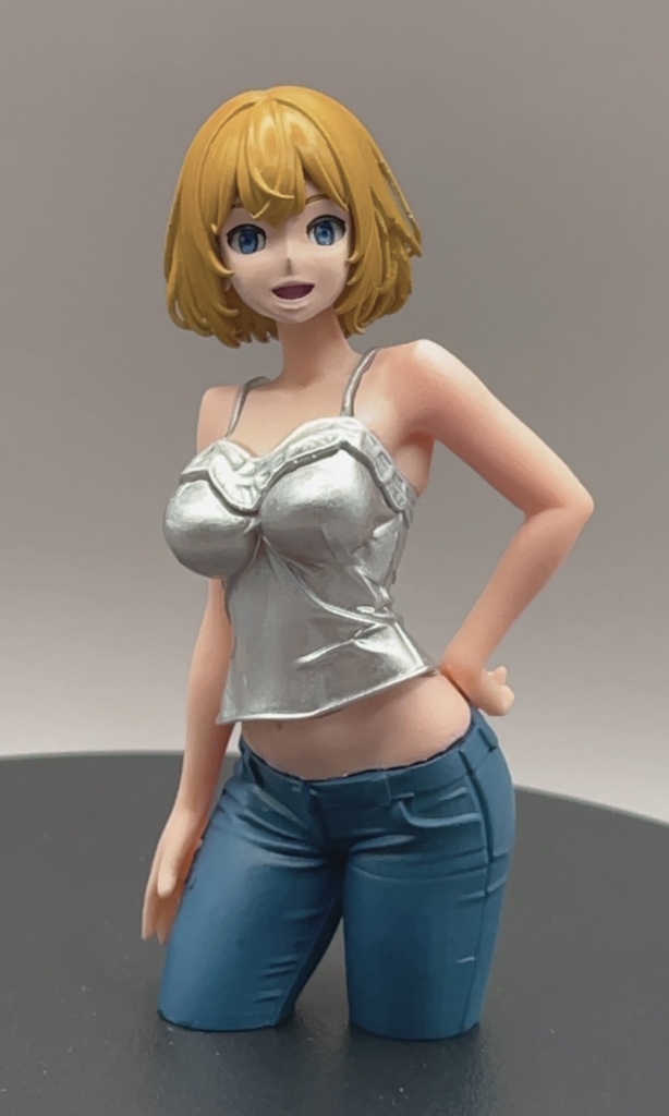 1/12スケール「真白翔子」001ミラーバージョン(塗り分け簡単組み立てフィギュア)