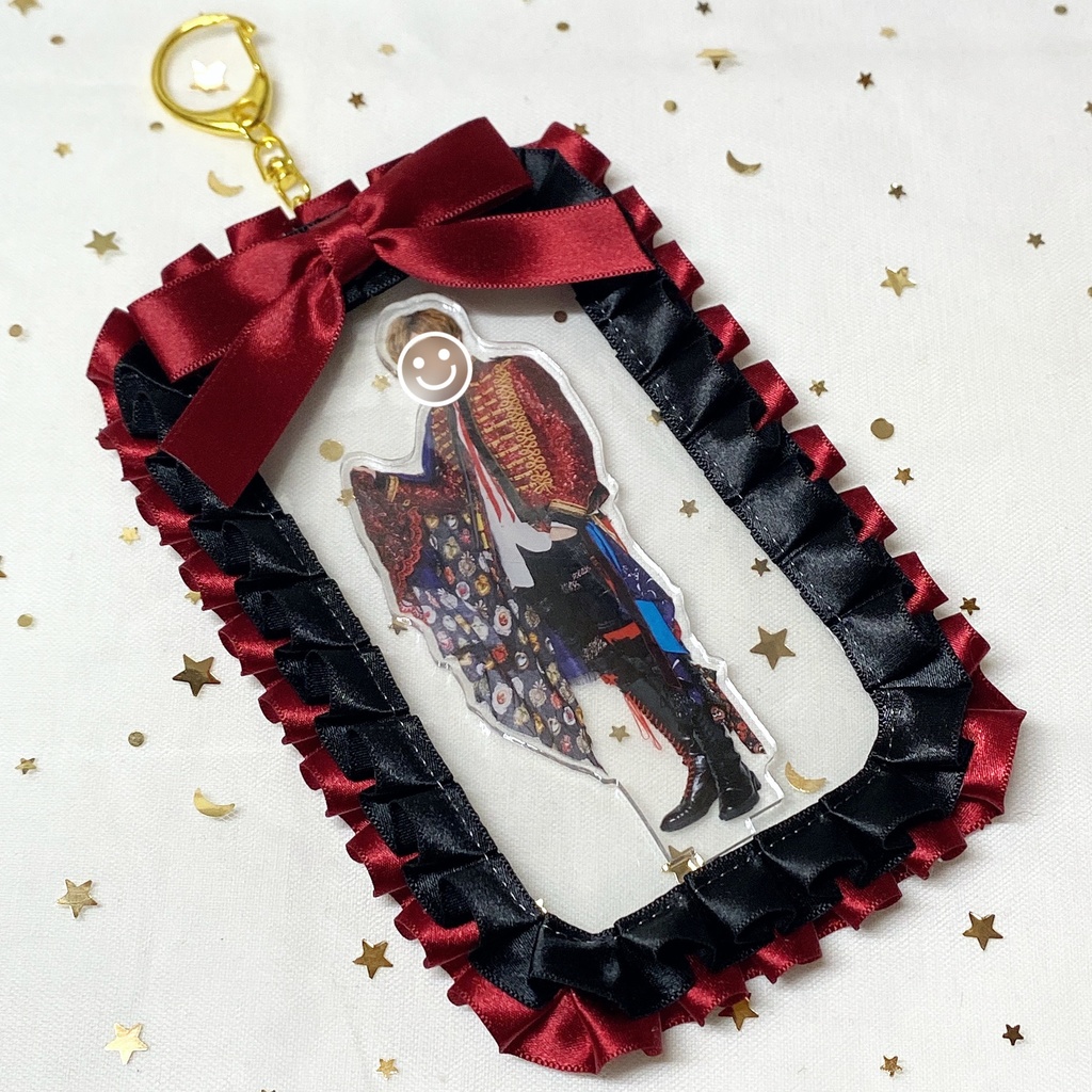 【ブラック×レッド】アクスタおでかけキーホルダー