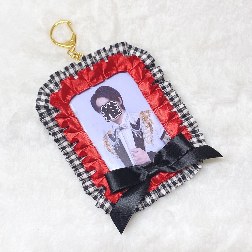 ♡ 【レッド×ブラック】トレカケースキーホルダー ♡‪︎‬︎