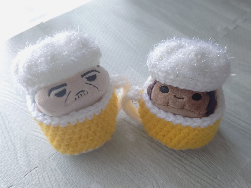 ビールに溺れる着ぐるみ