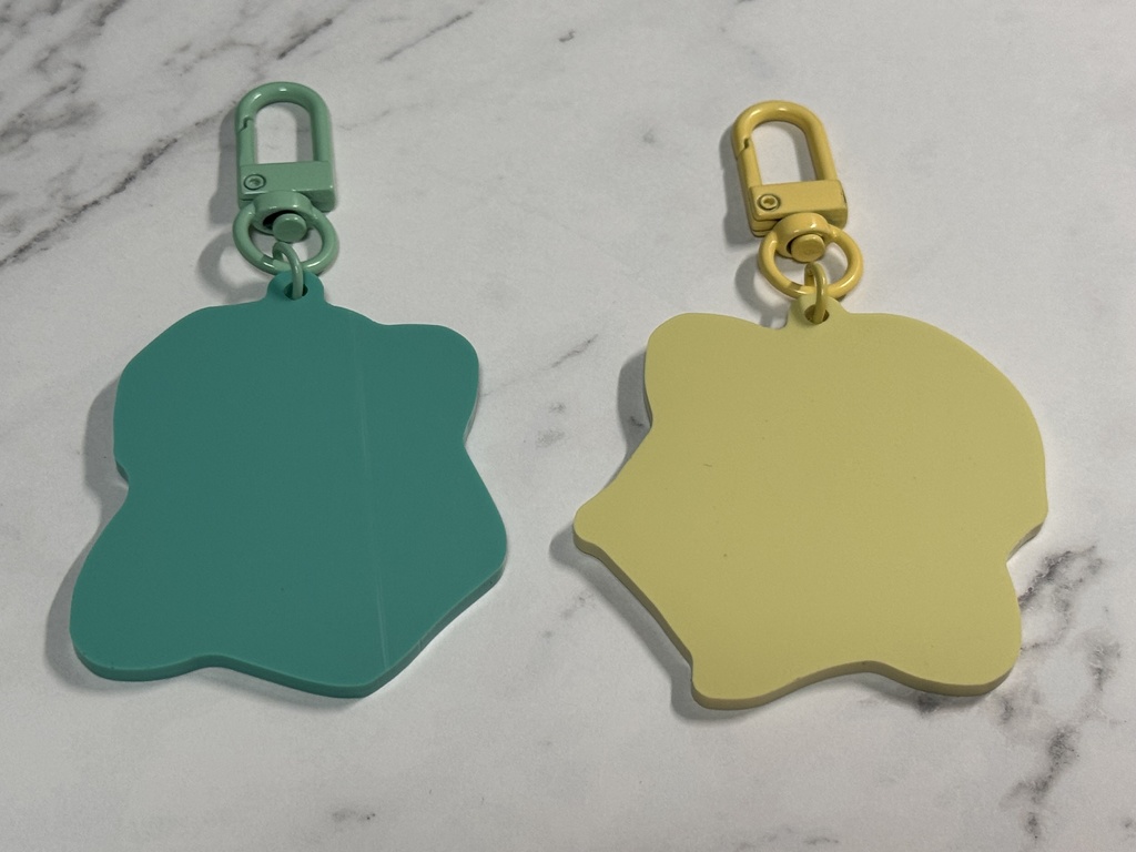 ゆらゆら帽子アクリルキーホルダー