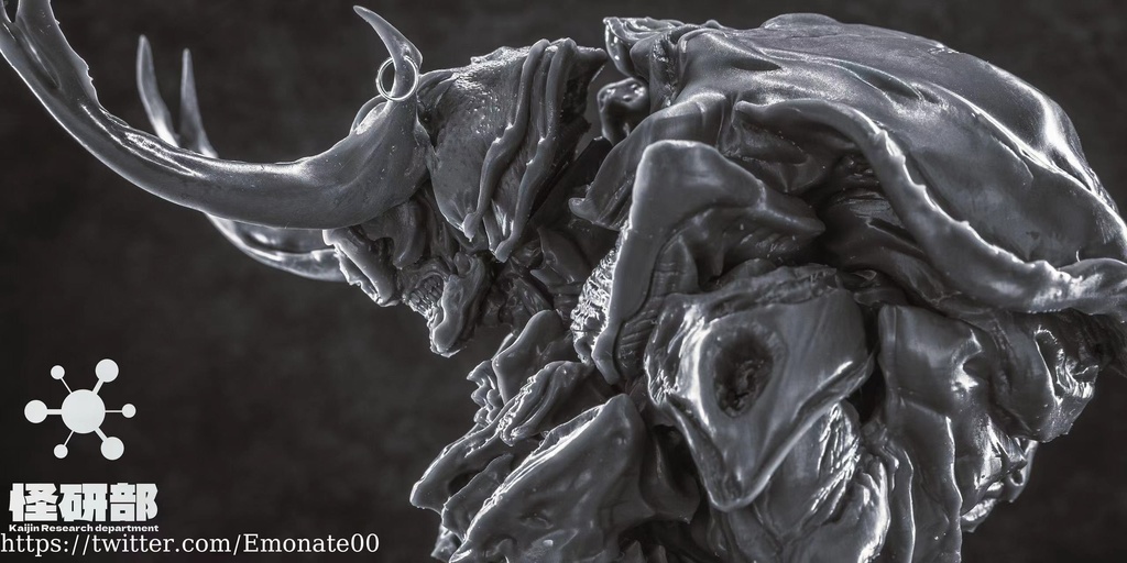 LUCANIDAE SUPPLICANT 1/4 RESIN KIT (完売)