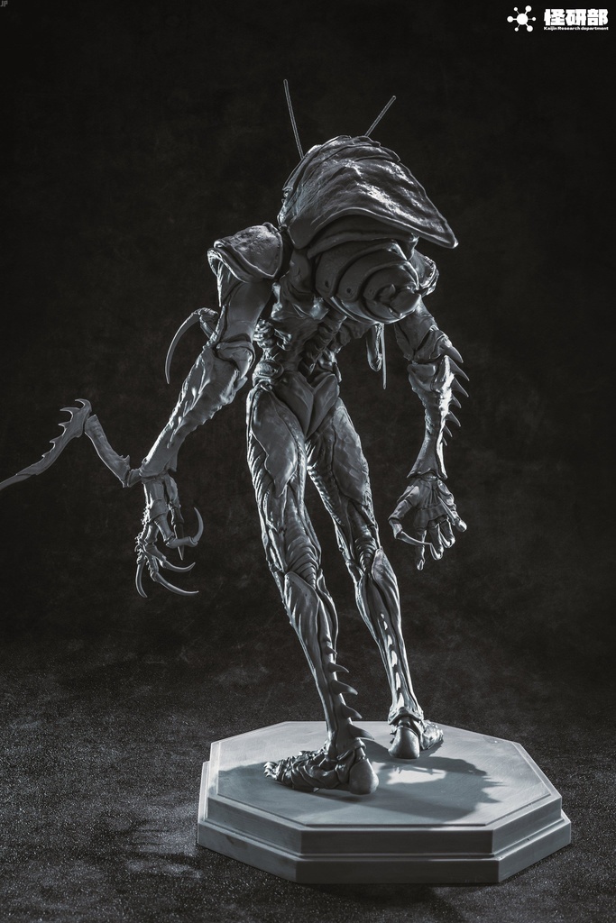 NEWBORN LOCUSTS 1/6 RESIN KIT (完売)