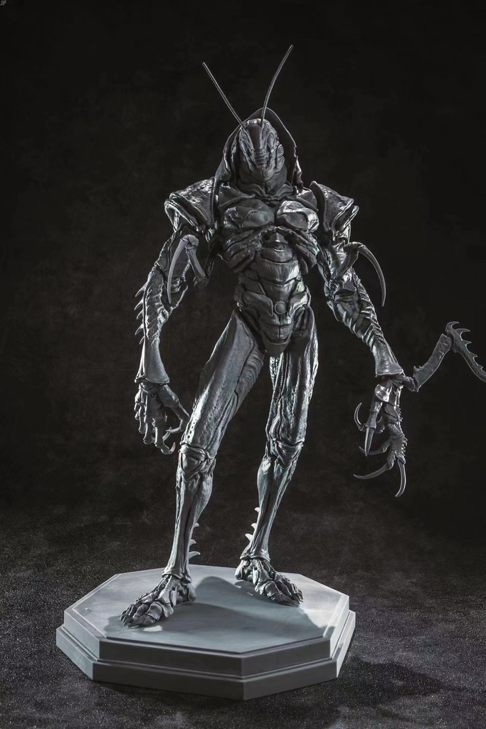 NEWBORN LOCUSTS 1/6 RESIN KIT (完売)